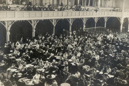 Fredskonferensen i Haag 1915.