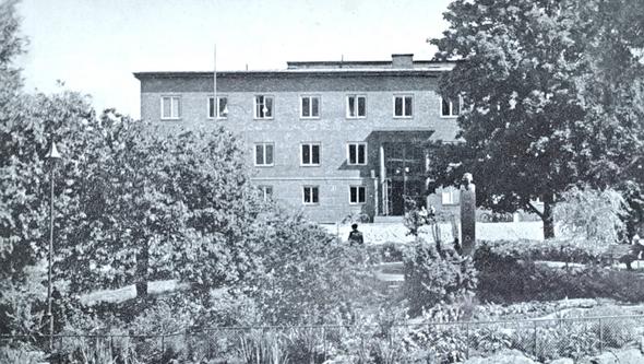Det nybyggda Göteborgs stadsbibliotek på 1950-talet.