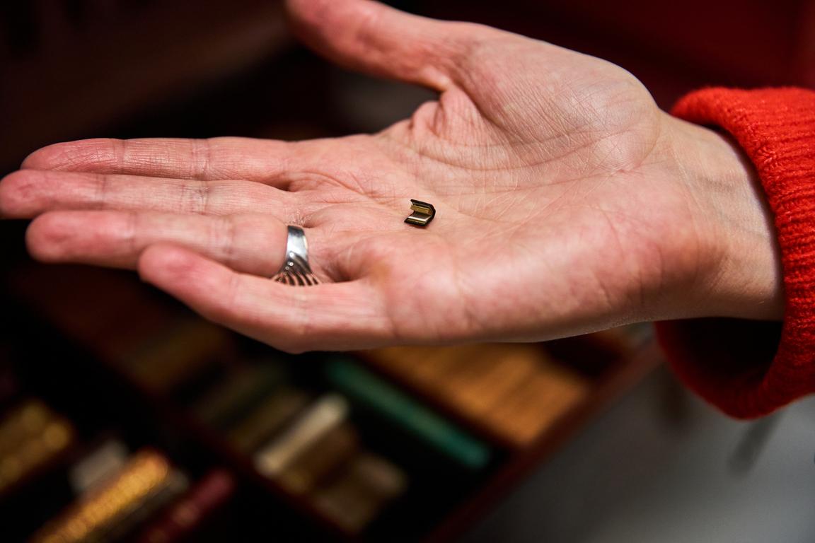 The second smallest book of the University Library, the prayer Our Father, is strictly speaking a photographic reduction, not counting as a true miniature. No less delightful all the same!